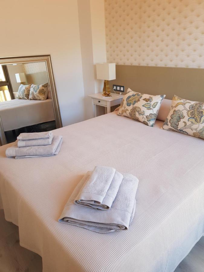 Ordono II Suites Con Aire Acondicionado Y Wifi เลออน ภายนอก รูปภาพ