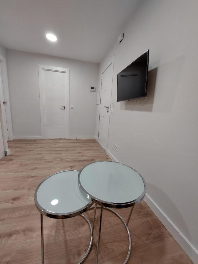 Ordono II Suites Con Aire Acondicionado Y Wifi เลออน ภายนอก รูปภาพ