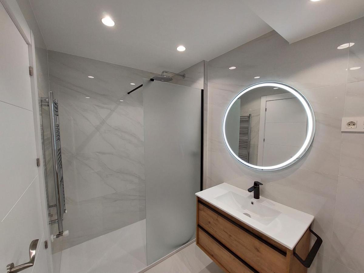 Ordono II Suites Con Aire Acondicionado Y Wifi เลออน ภายนอก รูปภาพ